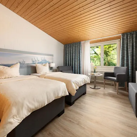 Zur Rennbahn Guest house
