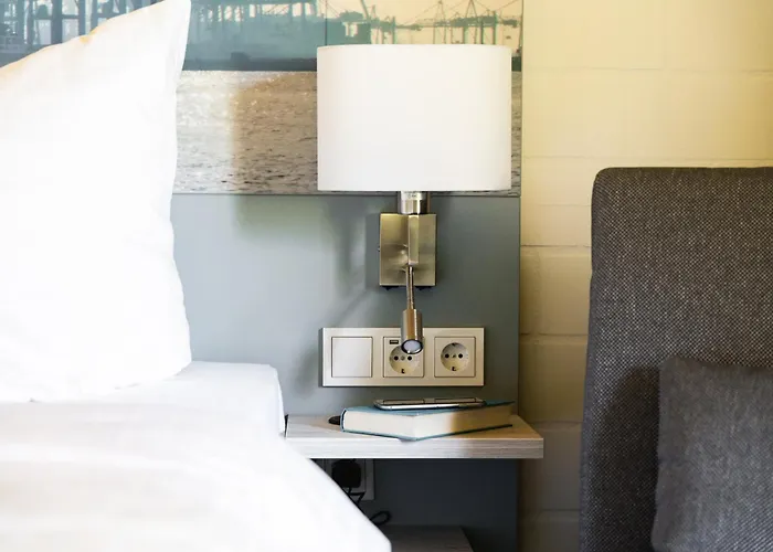 Zur Rennbahn ゲストハウス Drage