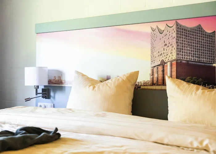 Zur Rennbahn 2* Drage