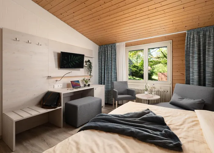 ゲストハウス Zur Rennbahn 2*