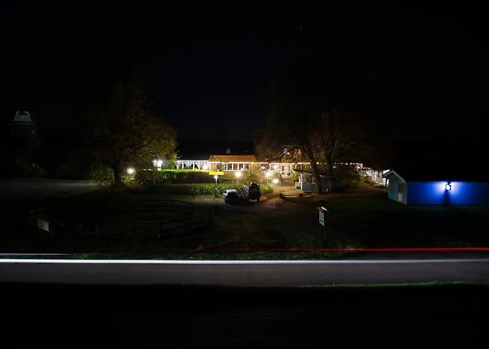 Zur Rennbahn ゲストハウス 2*